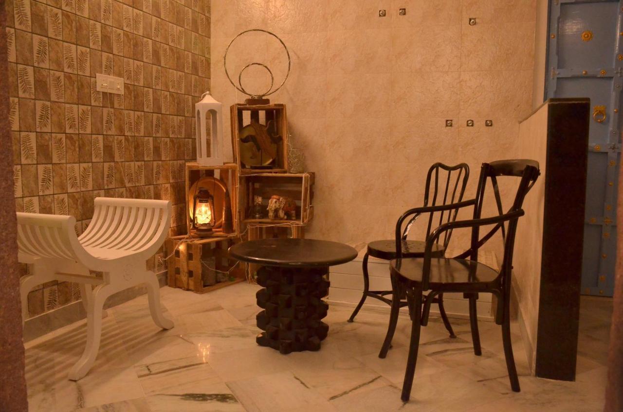 Aura B&B - The Haveli Homestay Джодхпур Экстерьер фото